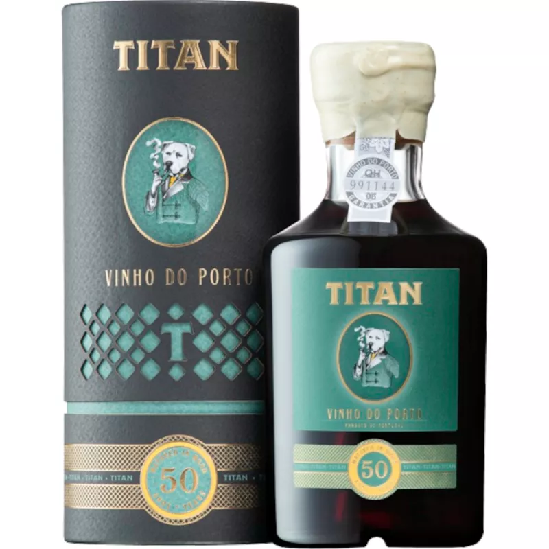 Titan of Port 50 Anos Tawny